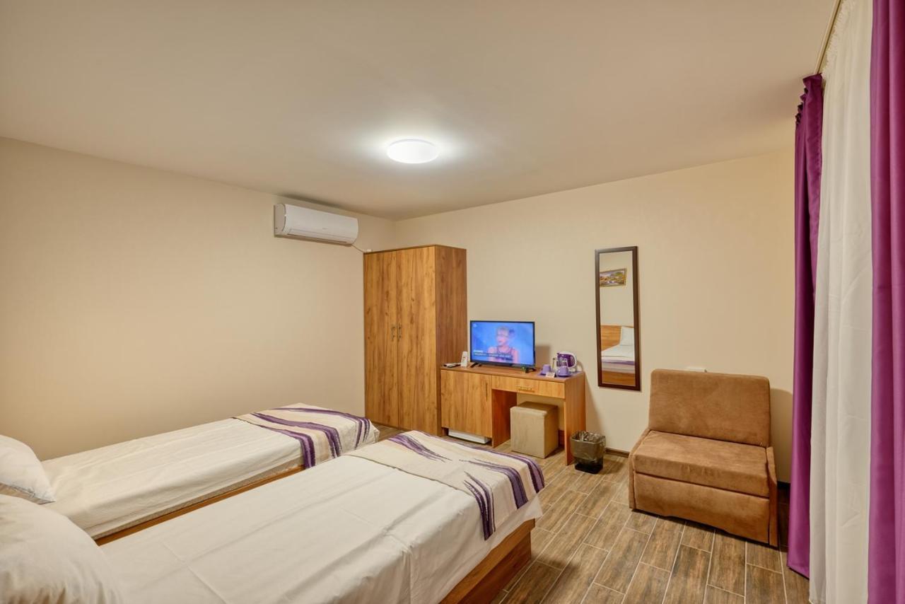 Комплекс Колонада Hotel Hisarya Eksteriør billede